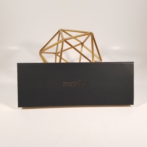 🆕️Coloured Raine, Queen Of Hearts Palette - Picture 3 of 5